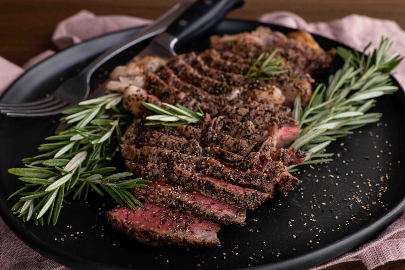 How to Cook Ribeye Steak in a Pan